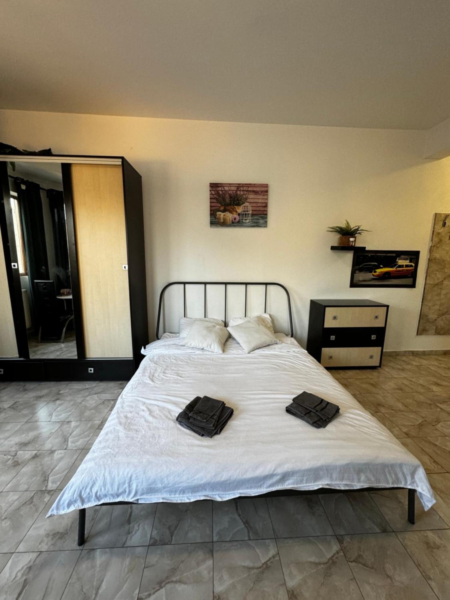 Old Town Studios By Chr Luxury Property Bukarest Exteriör bild